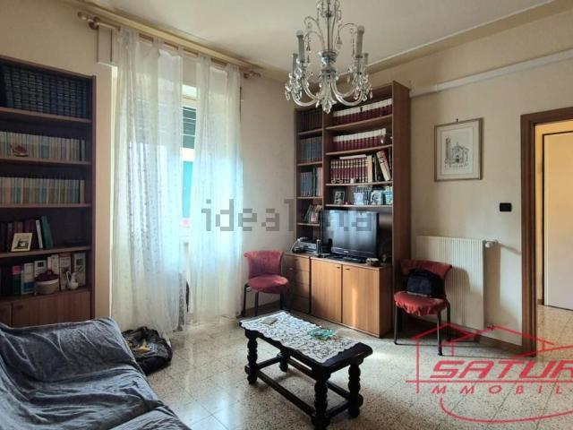 Appartamento in vendita di 120 m² in Via Tito Strocchi, 176