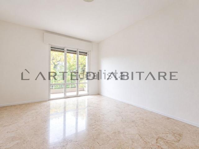 Appartamento in vendita di 120 m² in Via Tiburtina, 12