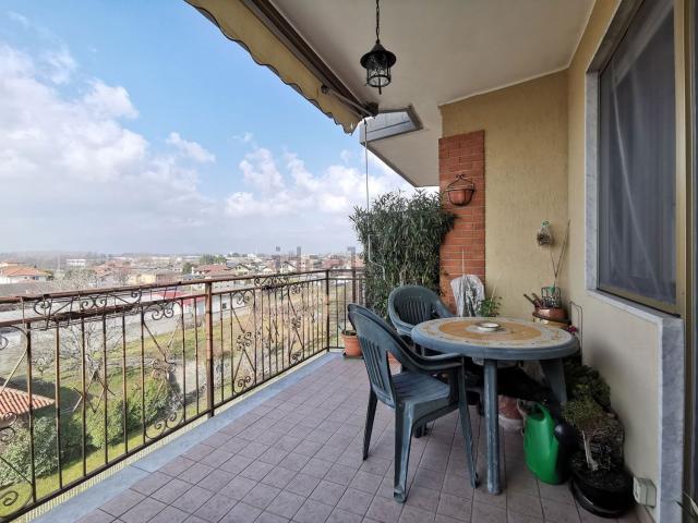Appartamento in vendita di 120 m² in Via Trieste, 129