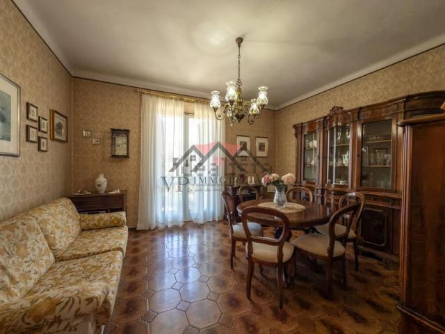 Appartamento in vendita di 120 m² in Via Uno