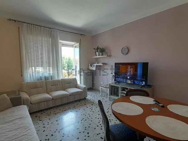 Appartamento in vendita di 120 m² in Via Udino Bombieri