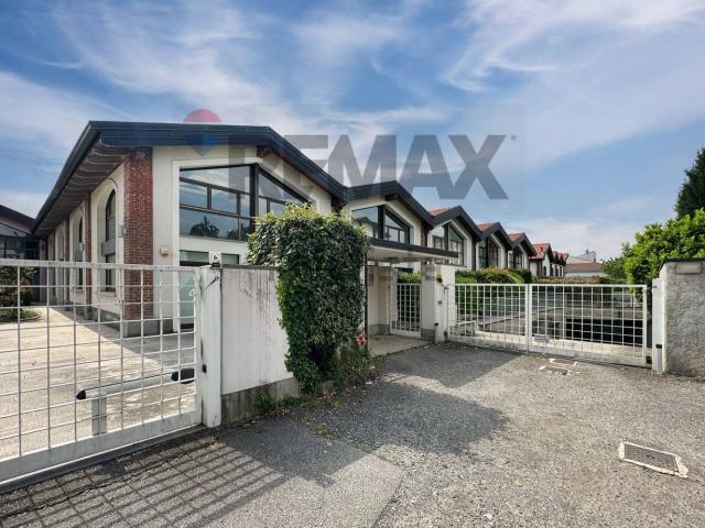 Appartamento in vendita di 120 m² in Via Vezzani, 3