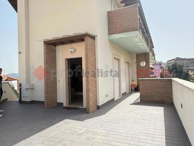 Appartamento in vendita di 120 m² in Via Vecchia Fiuggi, 189