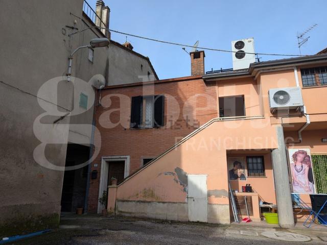 Appartamento in vendita di 120 m² in Via Vittorio Emanuele II, 13