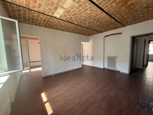 Appartamento in vendita di 120 m² in Via Vittorio Veneto, 32