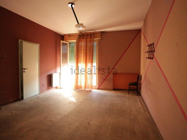 Appartamento in vendita di 120 m² in Via Vittorio Veneto