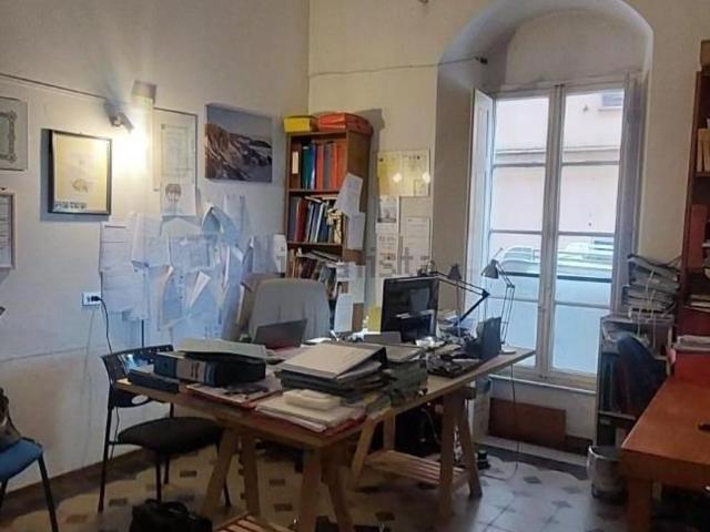 Appartamento in vendita di 120 m² in Via VII Luglio, 54033