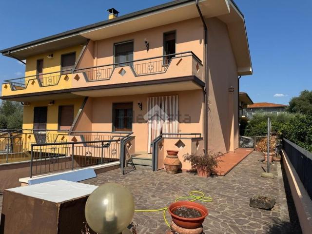 Appartamento in vendita di 120 m² in Via Villa