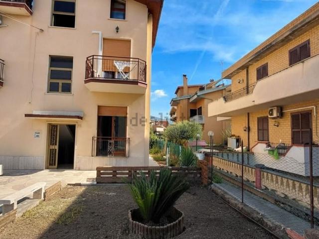 Appartamento in vendita di 120 m² in Via Vincenzo Gioberti