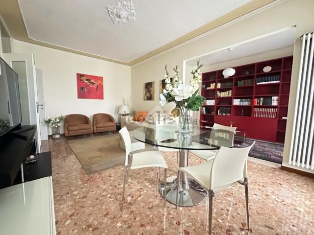 Appartamento in vendita di 120 m² in Via Zermanese