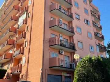 Appartamento in vendita di 120 m² in Viale Vincenzo de Filippis