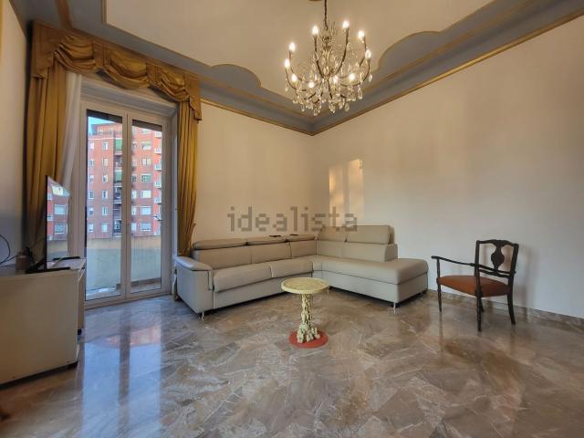 Appartamento in vendita di 120 m² in Viale Corsica, 72