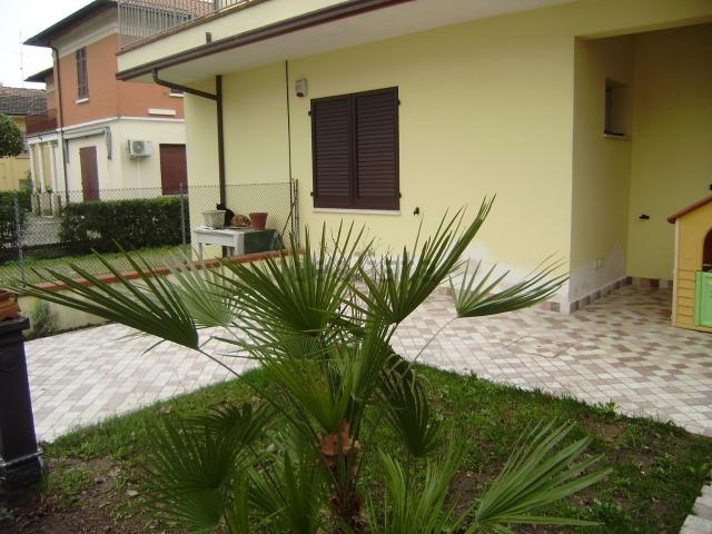 Appartamento in vendita di 120 m² in Viale Cristoforo Colombo, 2