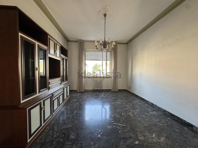 Appartamento in vendita di 120 m² in Viale Cristoforo Colombo
