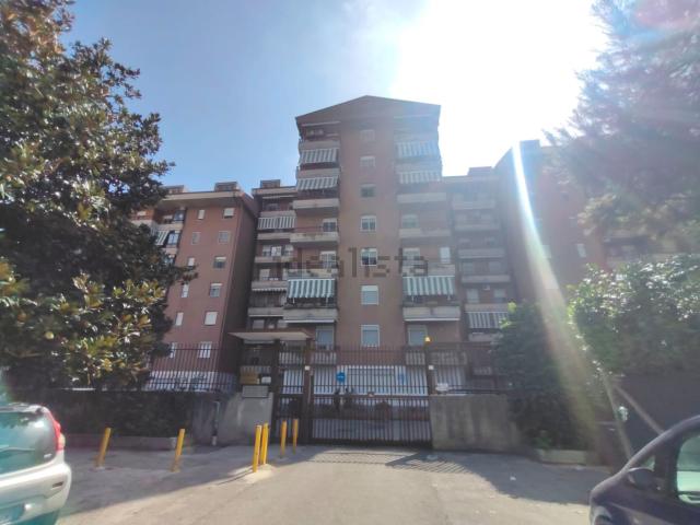 Appartamento in vendita di 120 m² in Viale degli Oleandri, 9