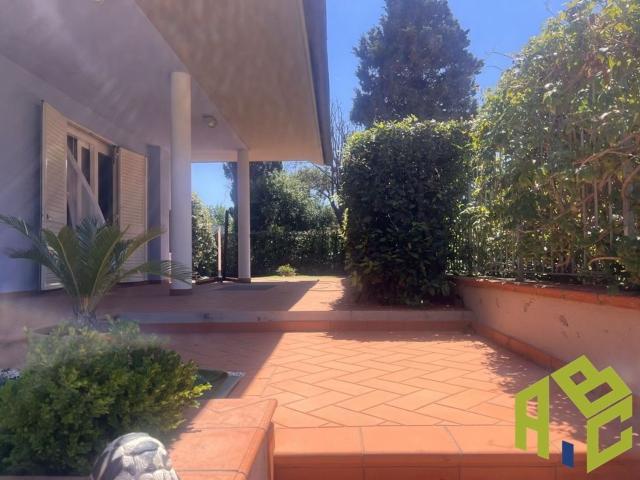 Appartamento in vendita di 120 m² in Viale dei Medici, 10