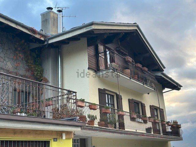 Appartamento in vendita di 120 m² in Viale del Gran San Bernardo, 140