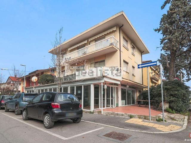 Appartamento in vendita di 120 m² in Viale Finale Ligure