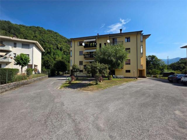 Appartamento in vendita di 120 m² in Viale Giovanni Pascoli, 54