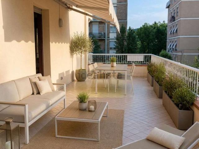 Appartamento in vendita di 120 m² in Viale Giacomo Matteotti, 1