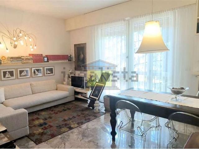 Appartamento in vendita di 120 m² in Viale Giandomenico Romagnosi, 7