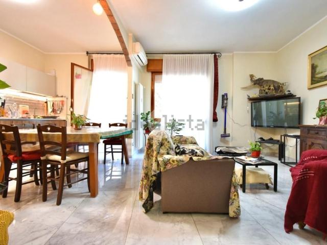 Appartamento in vendita di 120 m² in Viale Giuseppe Mazzini