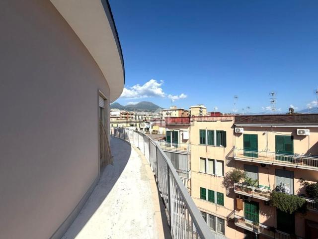 Appartamento in vendita di 120 m² in Viale II Camaggio, 2