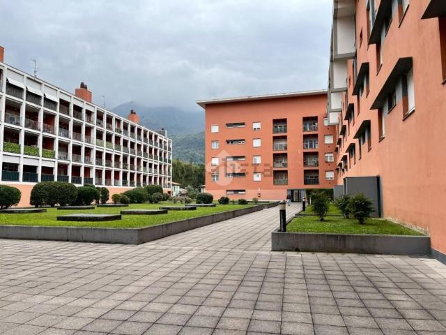 Appartamento in vendita di 120 m² in Viale Montegrappa, 28