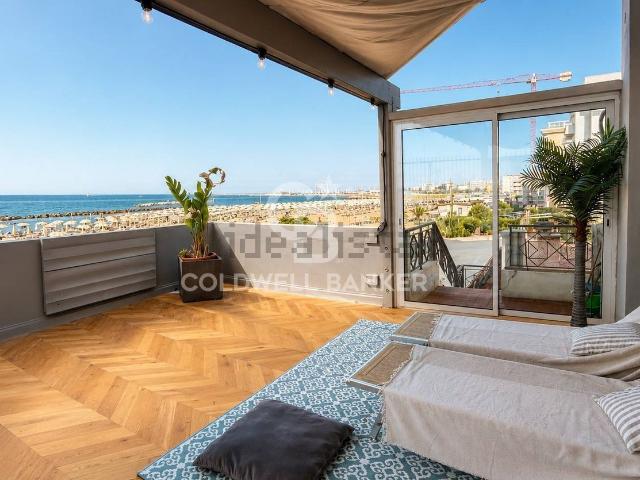 Appartamento in vendita di 120 m² in Viale Paolo Toscanelli, 31