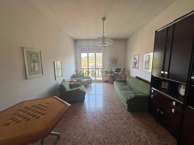 Appartamento in vendita di 120 m² in Viale Risorgimento