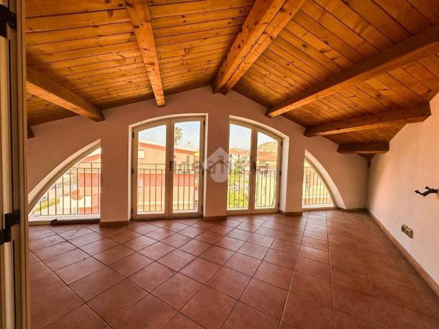 Appartamento in vendita di 120 m² in Viale Stazione, 55