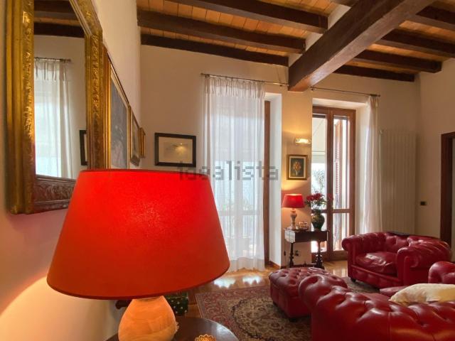 Appartamento in vendita di 120 m² in Vicolo Manzini Lampugnani
