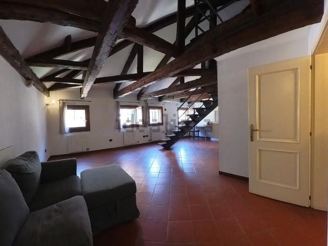 Appartamento in vendita di 120 m² in Calle San Francesco