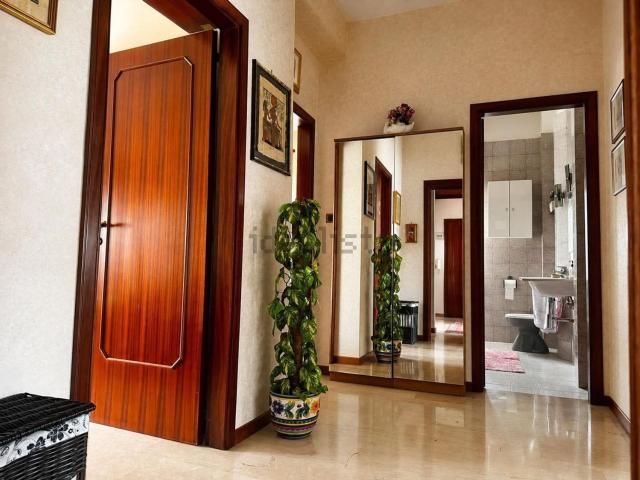 Appartamento in vendita di 142 m² in Circonvallazione Occidentale