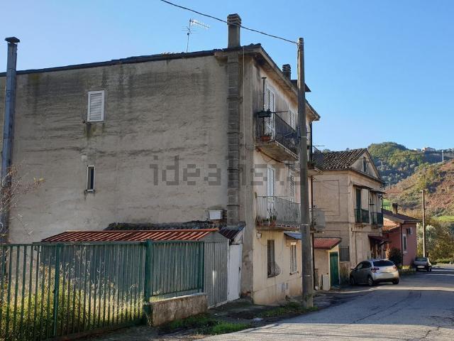 Appartamento in vendita di 120 m² in Contrada Caricchio