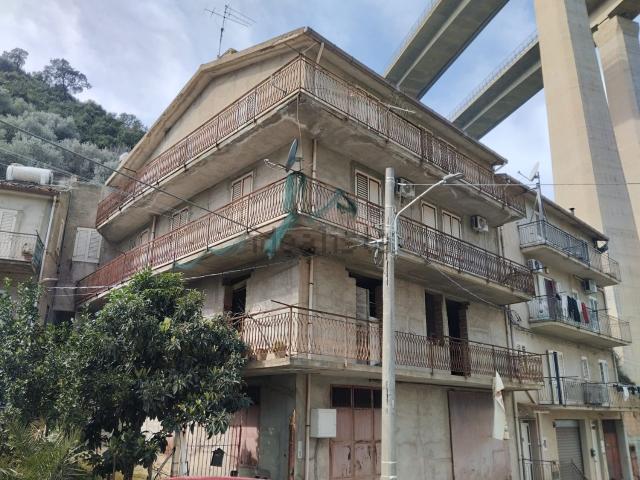 Appartamento in vendita di 120 m² in Contrada San Giovanni, 97
