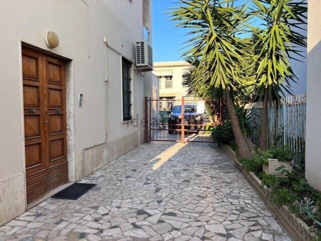 Appartamento in vendita di 120 m² in Corso Umberto I, 362