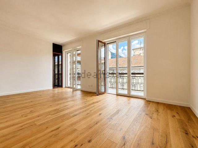 Appartamento in vendita di 113 m² in Corso Colonnello Attilio Moneta, 35