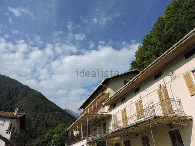 Appartamento in vendita di 120 m² in Località Bacinasco