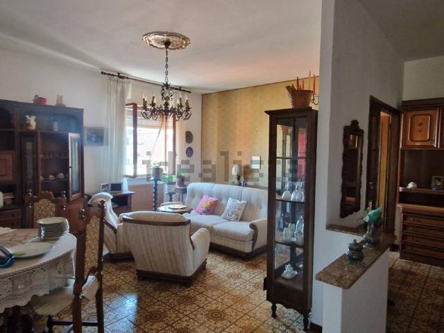 Appartamento in vendita di 120 m² in Piazza Abba