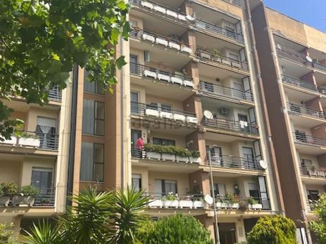 Appartamento in vendita di 120 m² in Piazza Dante Zèmini