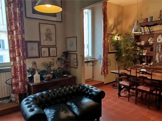 Appartamento in vendita di 120 m² in Piazza del Plebiscito, 10