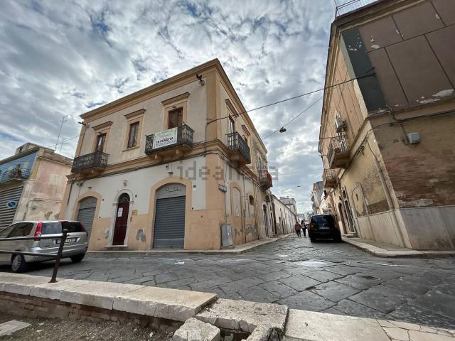 Appartamento in vendita di 120 m² in Piazza Duomo, 49