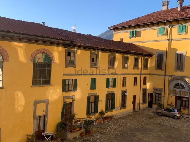 Appartamento in vendita di 120 m² in Piazza IV, 1