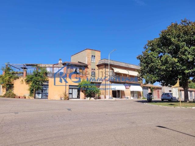 Appartamento in vendita di 120 m² in Piazza Luigi Razza