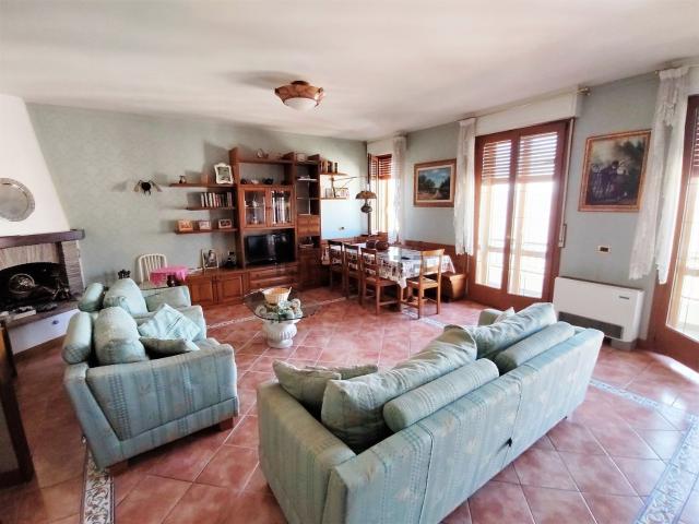 Appartamento in vendita di 120 m² in Piazza MARCONI, 5