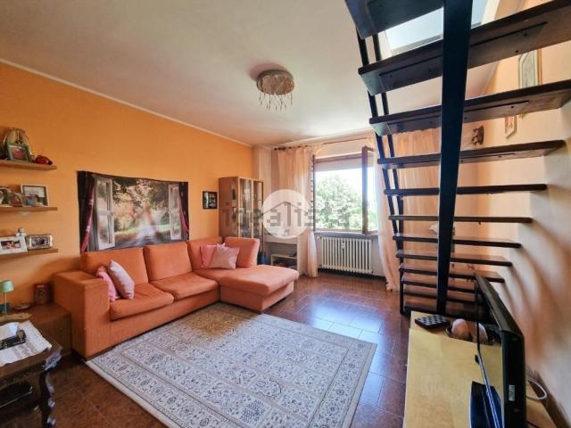 Appartamento in vendita di 120 m² in Piazza Rino Rossino, 6