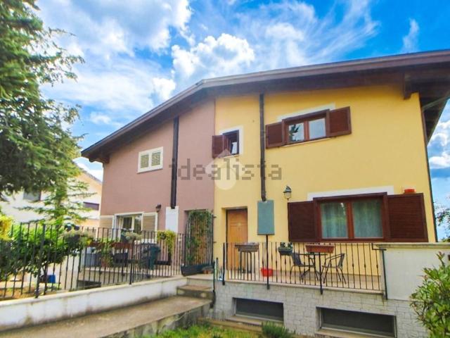 Appartamento in vendita di 120 m² in Strada Casone, 54