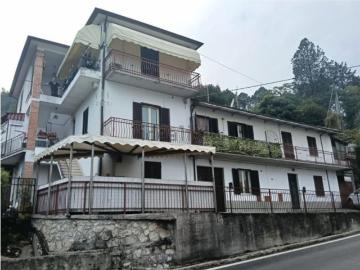 Appartamento in vendita di 120 m² in Strada Amerina, 3