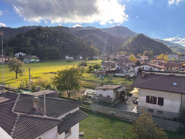 Appartamento in vendita di 120 m² in Strada Beguda, 47